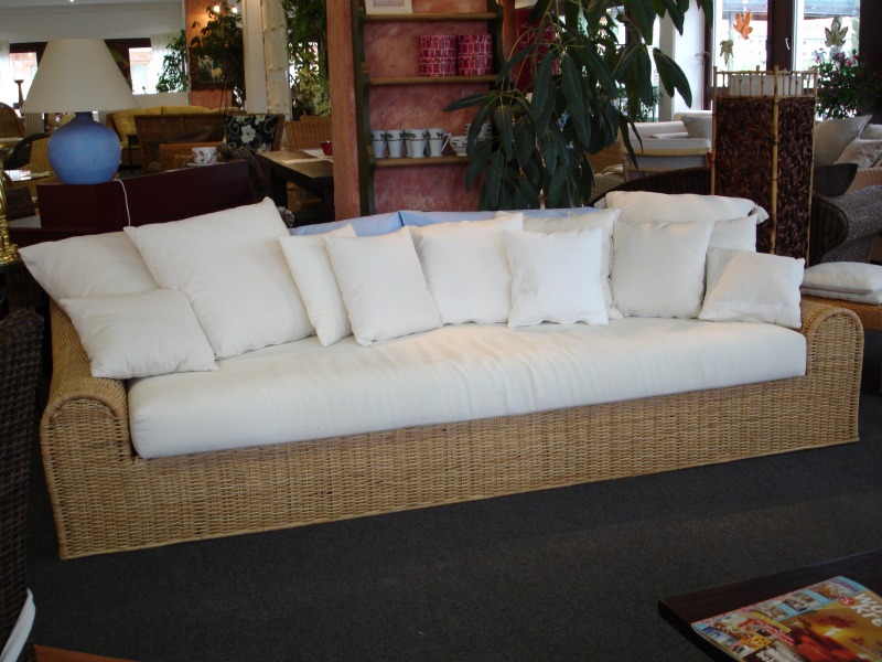 Artikel 4-Sitzer Rattansofa - Lyon - Wohnen Mediterran mit Rattanmöbel und Flechtmöbel in Glonn bei München - Bayern