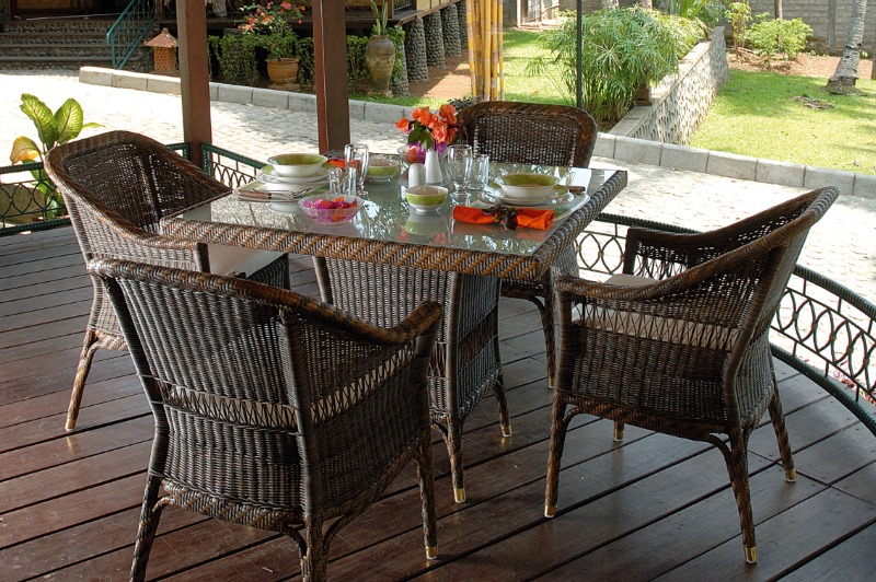 Artikel Polyrattan Gartentisch mit Glasplatte- Madrid - Wohnen Mediterran mit Rattanmöbel und Flechtmöbel in Glonn bei München - Bayern