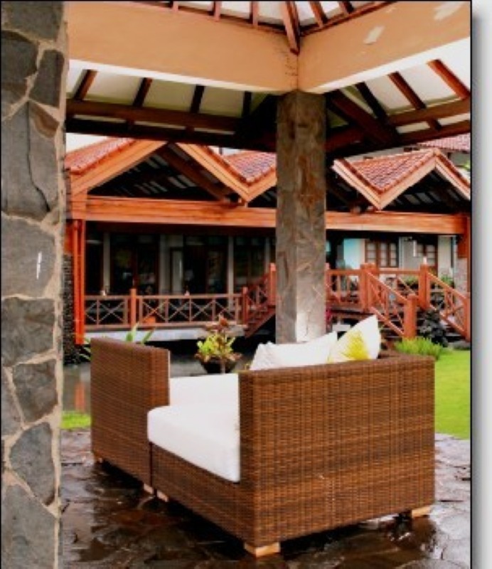 Artikel Polyrattan Gartensofa (Armteilelement) - Paris Outdoor - Wohnen Mediterran mit Rattanmöbel und Flechtmöbel in Glonn bei München - Bayern